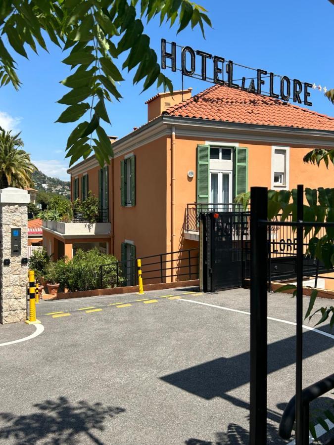 Hotel La Flore 3*